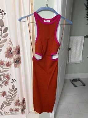 Backless Ribbed Midi Dress in Rust with Pink Trim